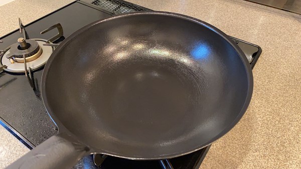 SSC] 中華鍋 鋳物北京鍋 29cm IH対応 軽量 鉄 燕三条製｜新潟県三条市